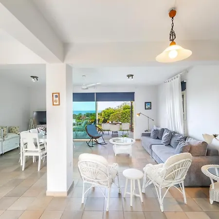 Sirina Waterfront Villa