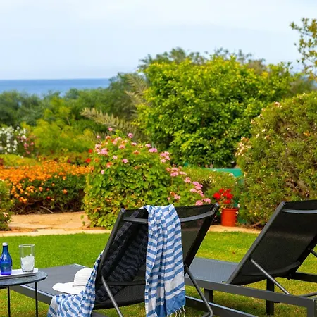 Sirina Waterfront Villa *