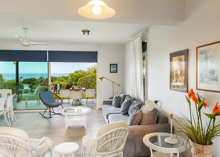 Villa Sirina Waterfront Protaras